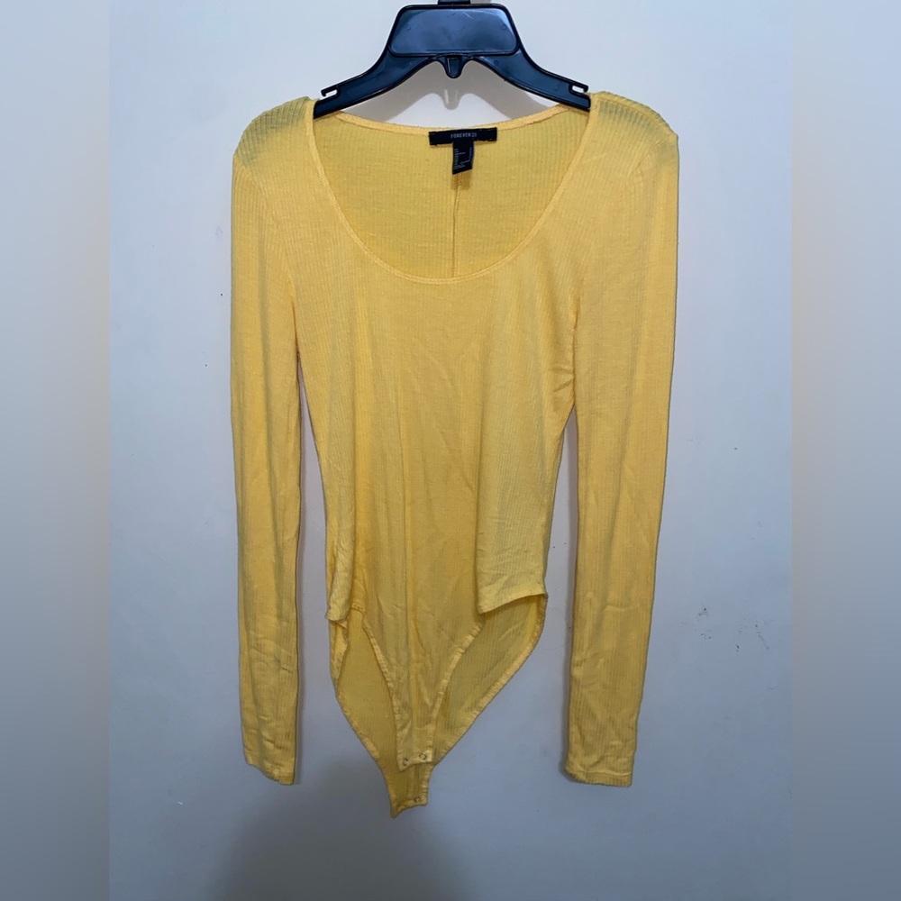 Yellow long sleeve bodysuit tshirt